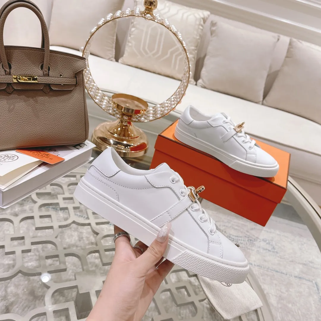 👟👟Ex-factory price 480👟👟 Women's shoe factory HERMES The latest Kelly buckle white sneakers! The highest version on the market! Purchasing level quality! Size: Female: 35-40,